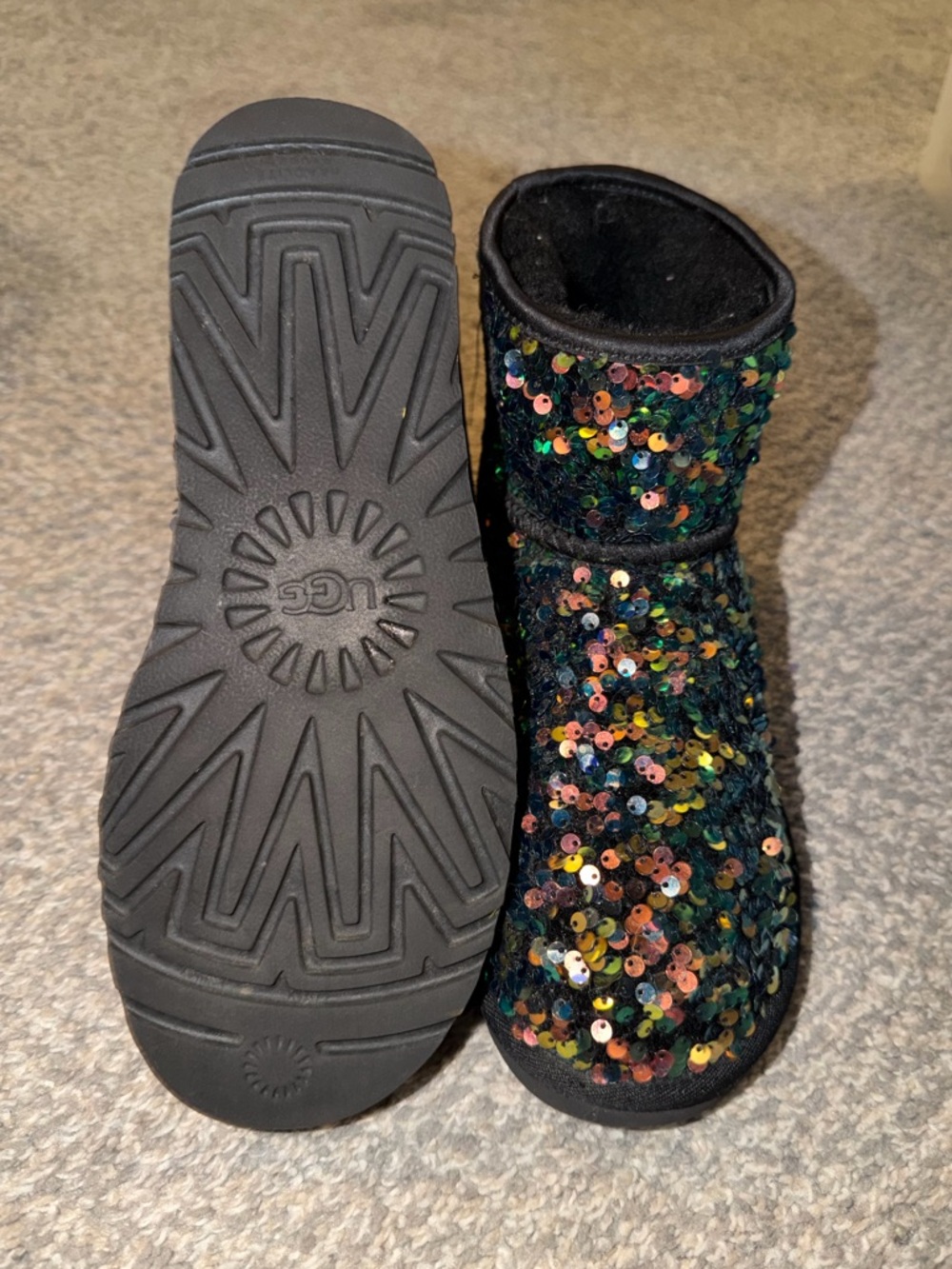 UGG Stellar Sequin Black Classic Mini Boots RARE - Picture 8 of 8